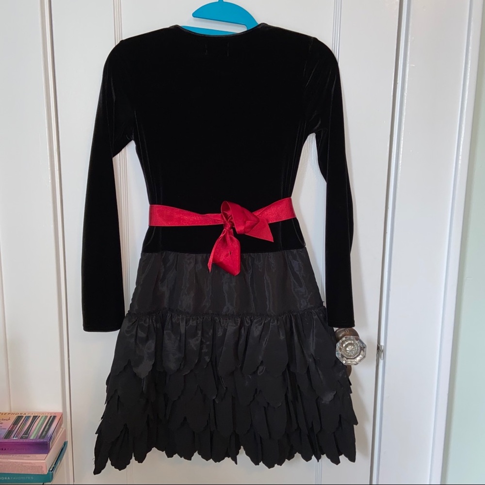 Dress - Picture 4 of 4